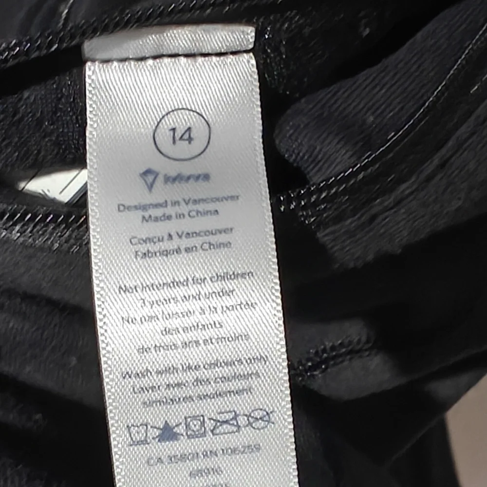 Discontinued Ivivva Lululemon Reversible Scuba Jacket Black  Geometric Size 14
